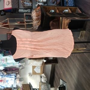 Elle brand small top. NWOT ar